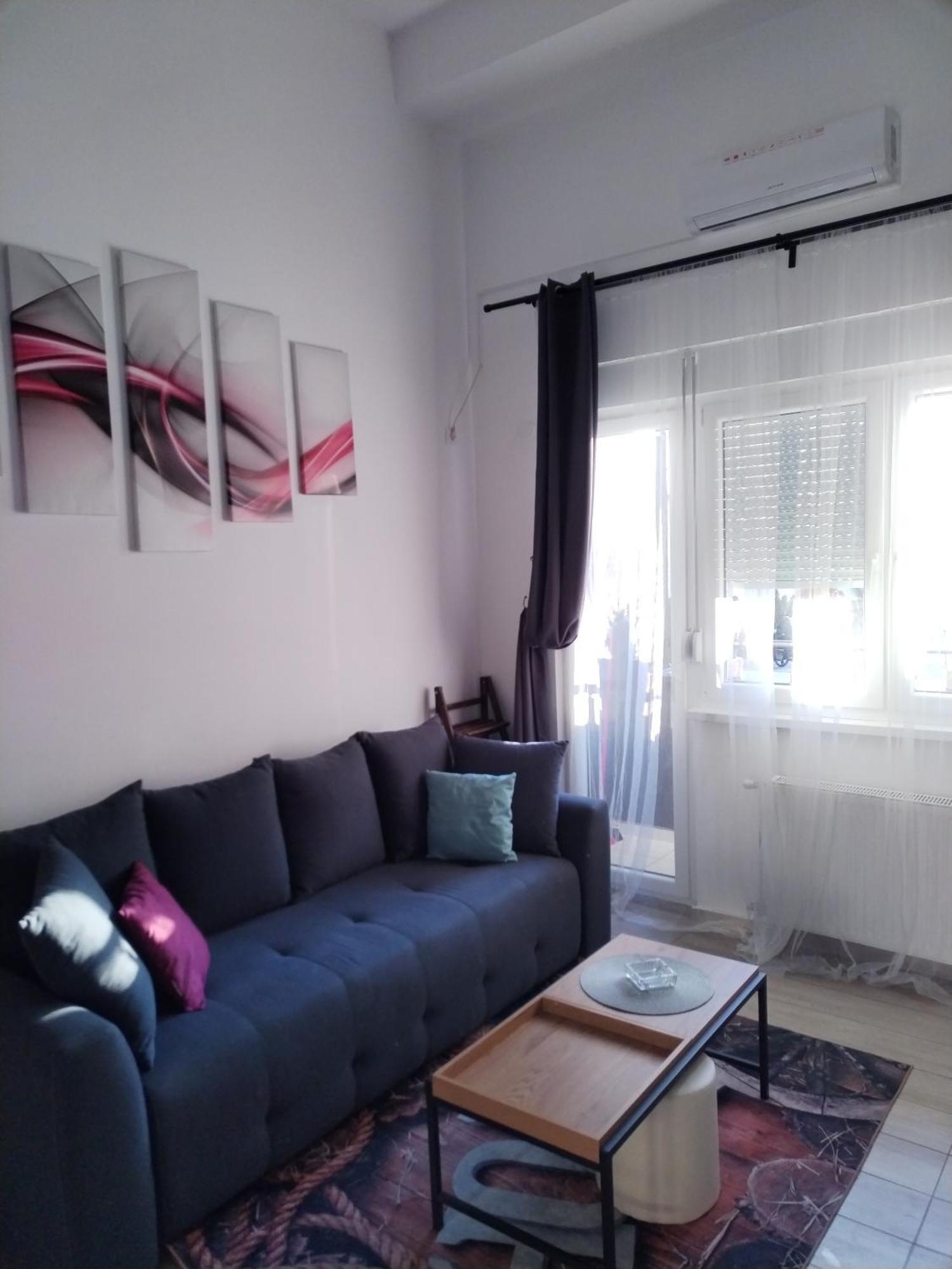 Apartman Stimac Петроварадин Екстериор снимка